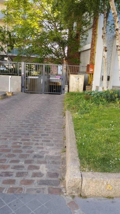 Joli Appart A 10 Minutes De Paris En Metro - Parking Offert 圣旺 外观 照片